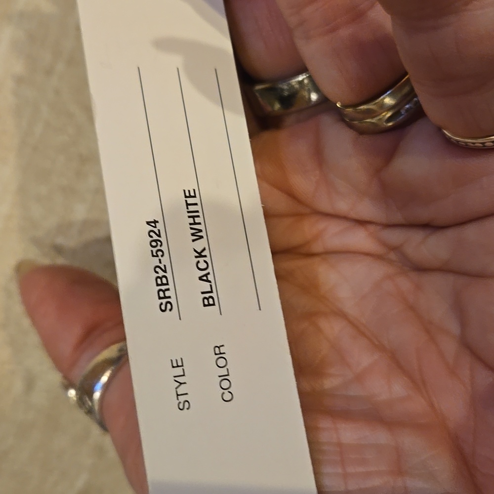 New Sondra Roberts Squared Black/White Beaded Versatile Clutch - Picture 3 of 11